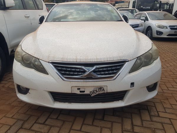 TOYOTA MARK X  MODEL-2010