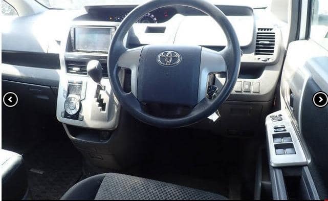 Toyota Noah  Model-2008 