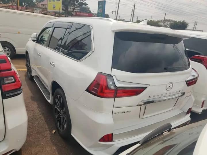 Lexus LX570  Model-2018