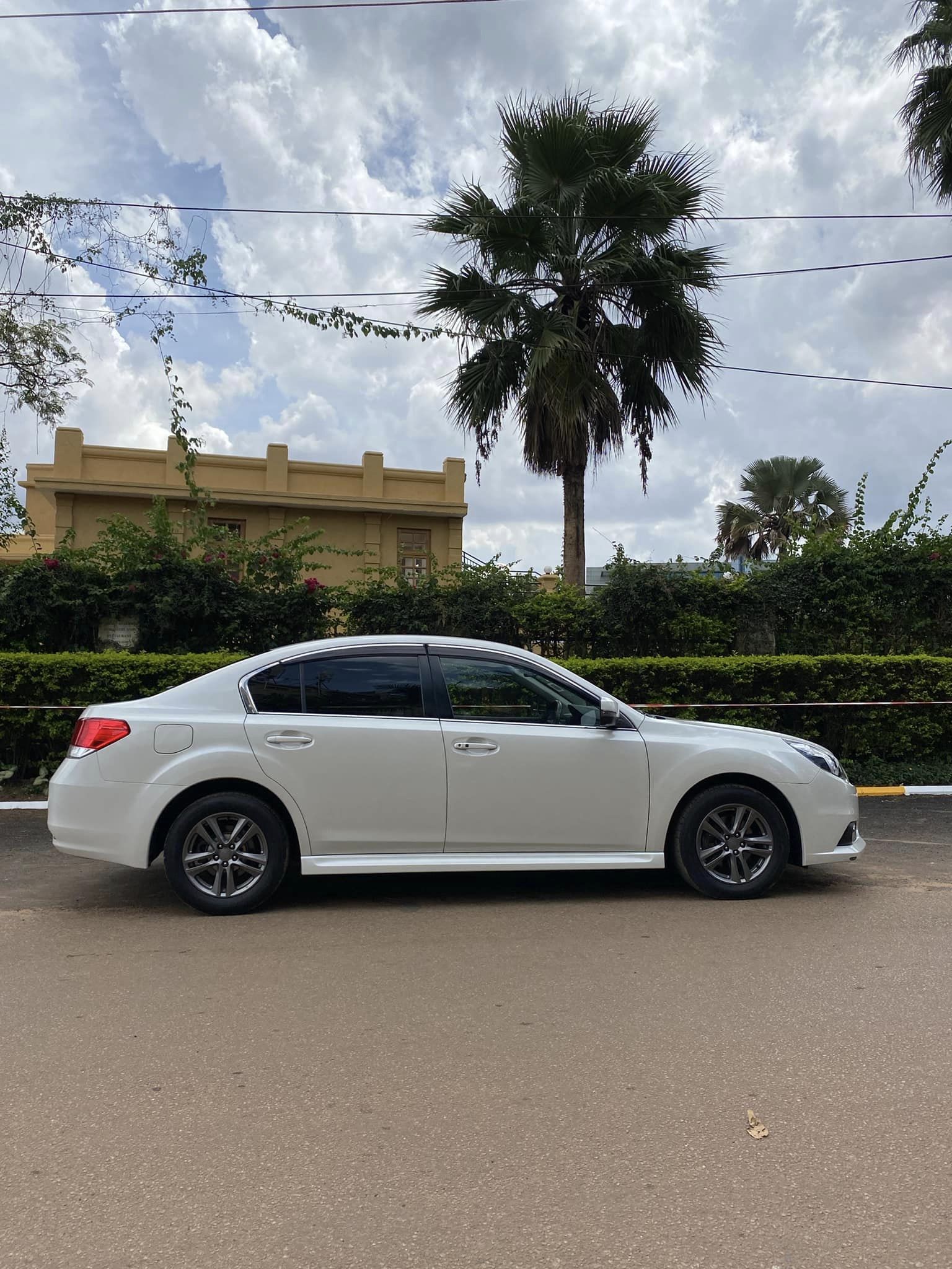 Subaru Legacy 2014 model 