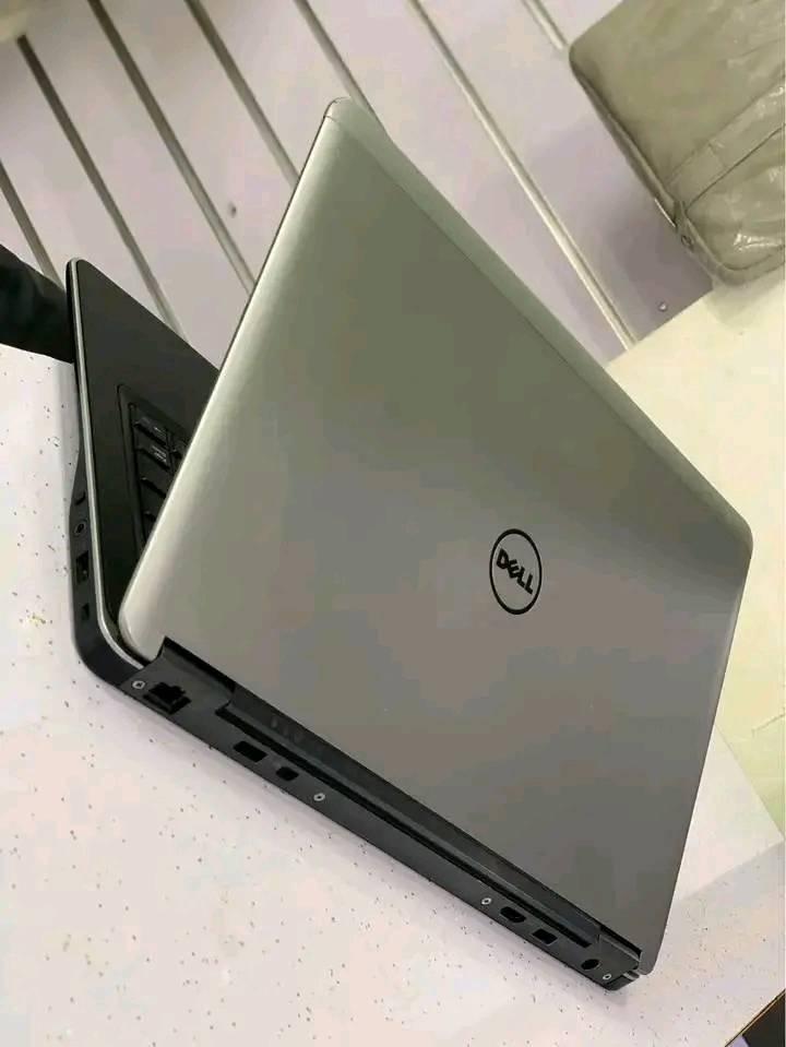  DELL LATITUDE 7440