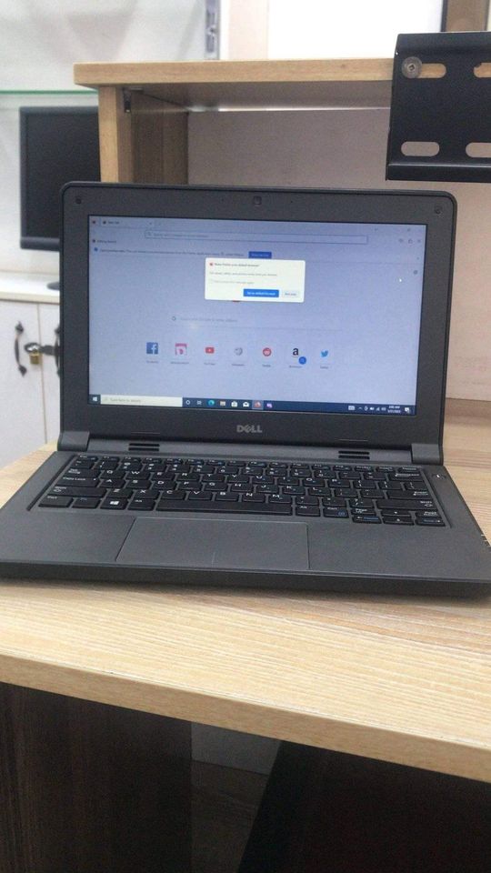 DELL LATITUDE 3150