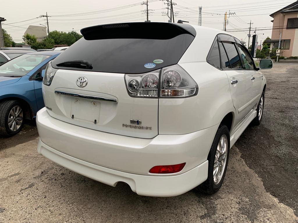 Toyota Harrier 2010 Model