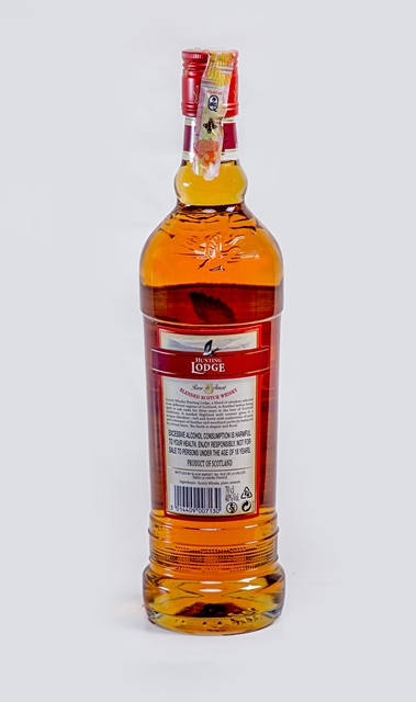 HUNTING LODGE BLENDED SCOTCH WHISKEY 700ML 