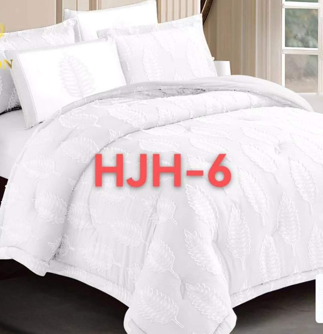 DUVET COVERS WITH 4 PILLOW CASES AND A BEDSHEET 