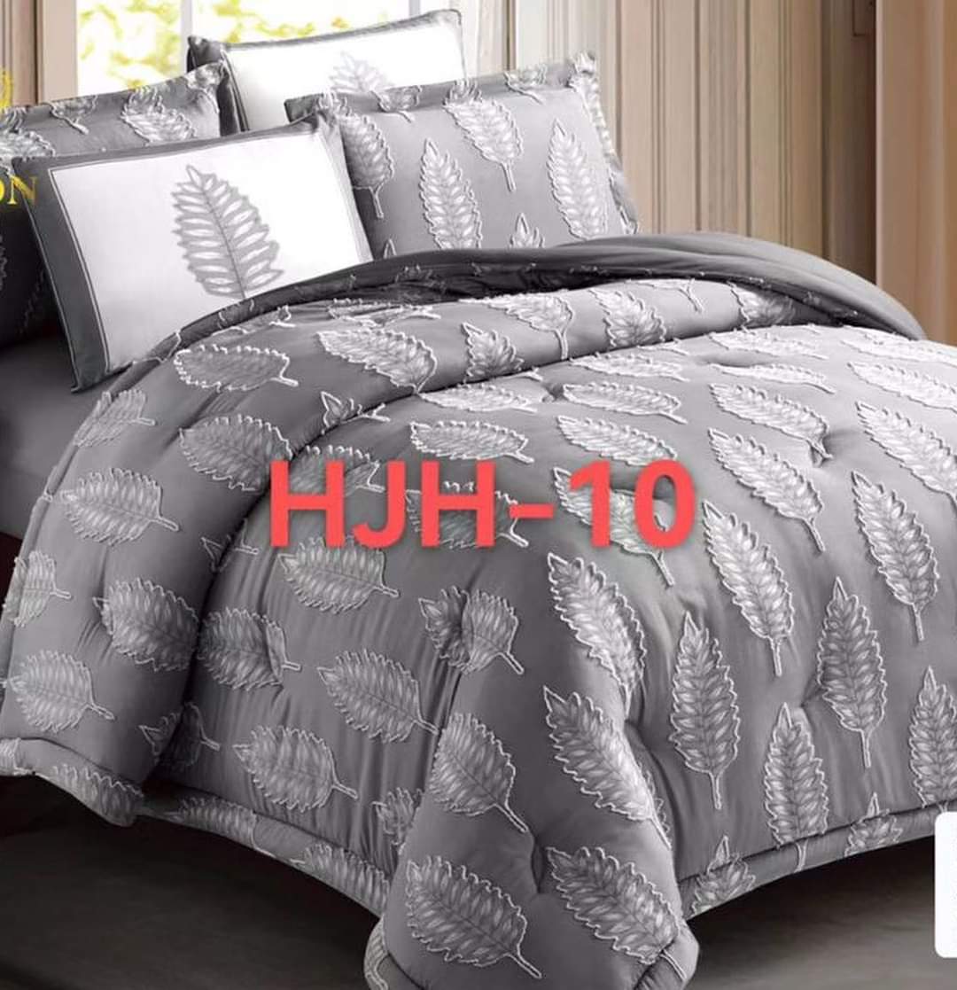 DUVET COVERS WITH 4 PILLOW CASES AND A BEDSHEET 