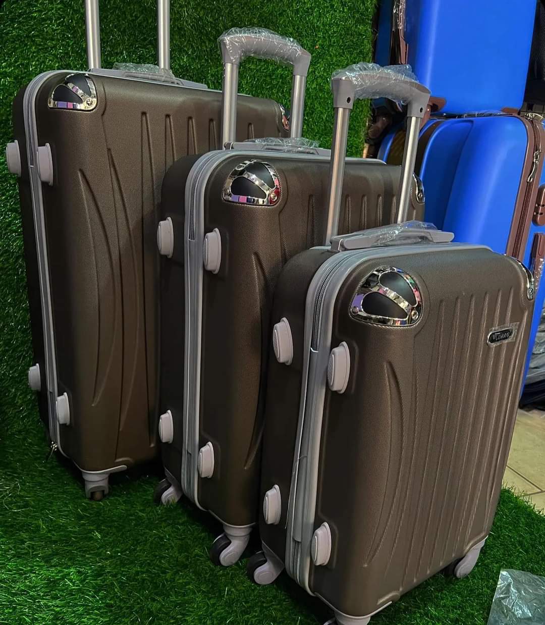 3 PC set plastic suitcase 