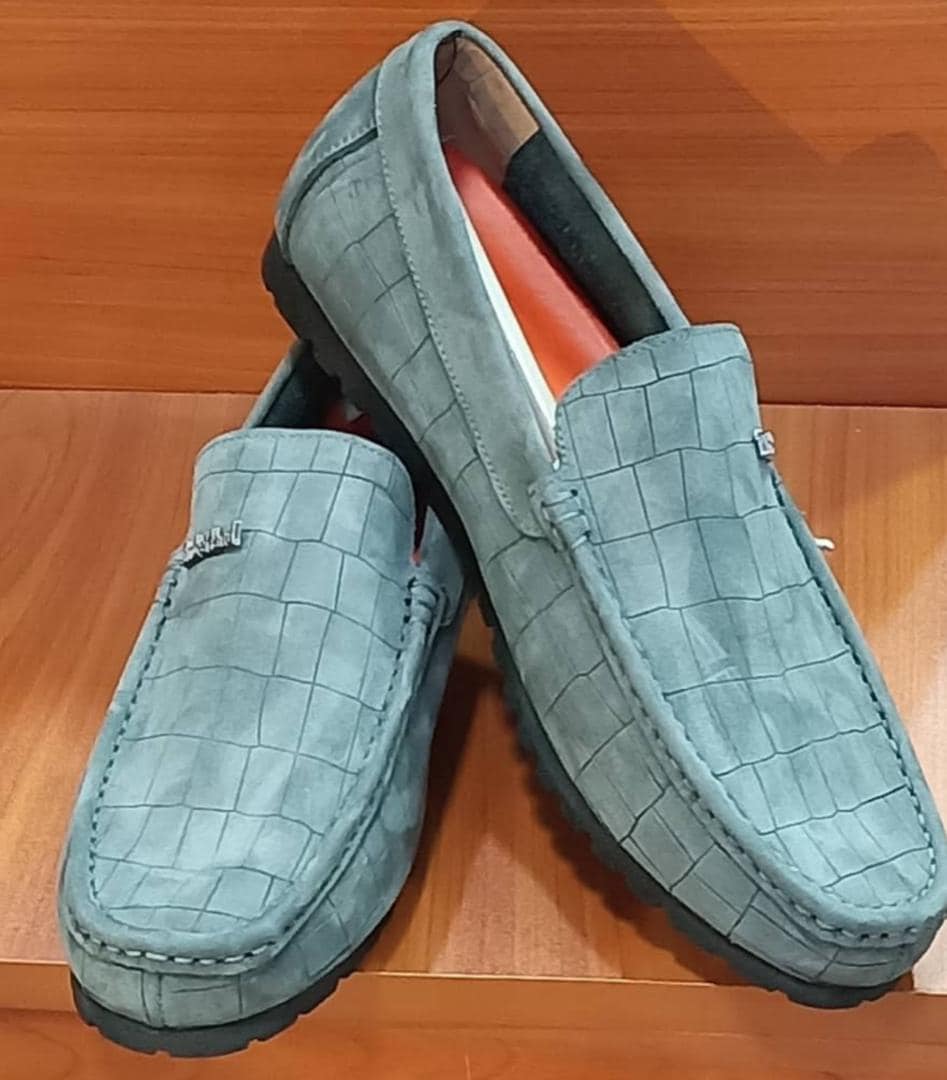 Pure leather Mocassins 