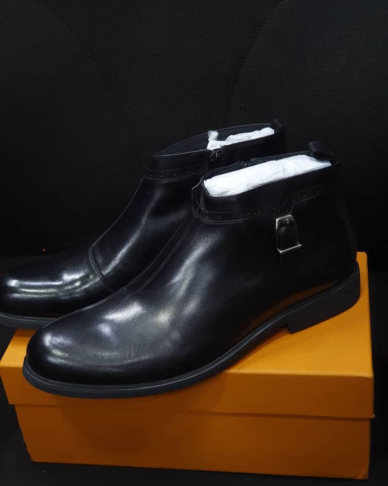 Genuine leather office boots