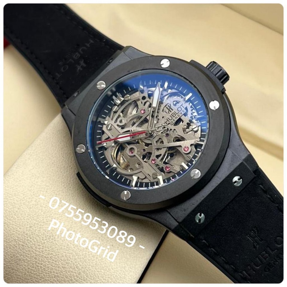 hublot watch with leather straps