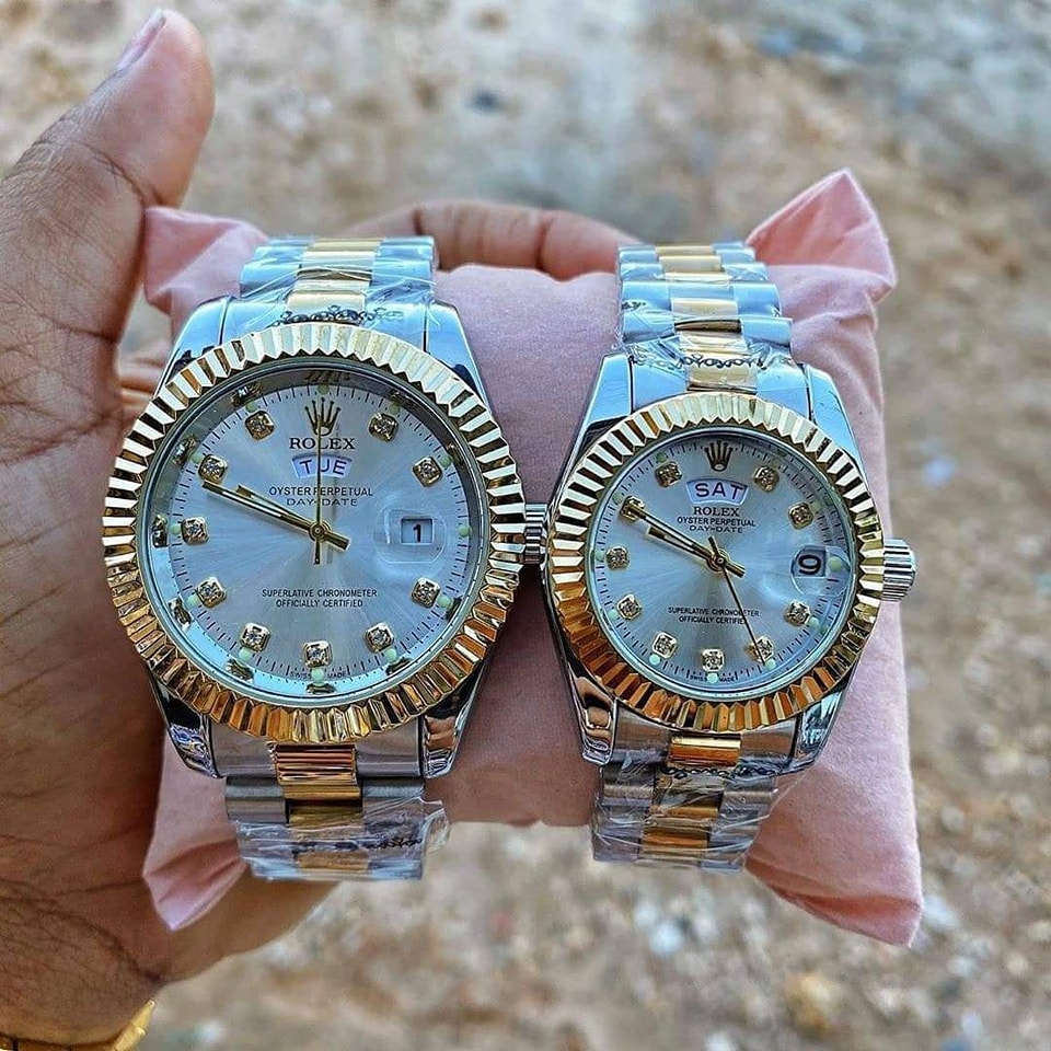 couple watches