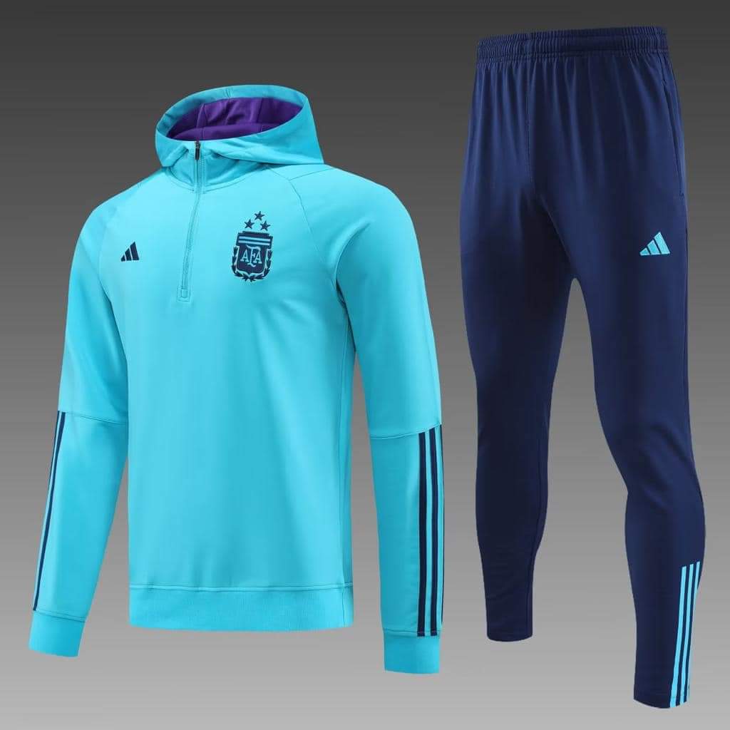 Tracksuits 