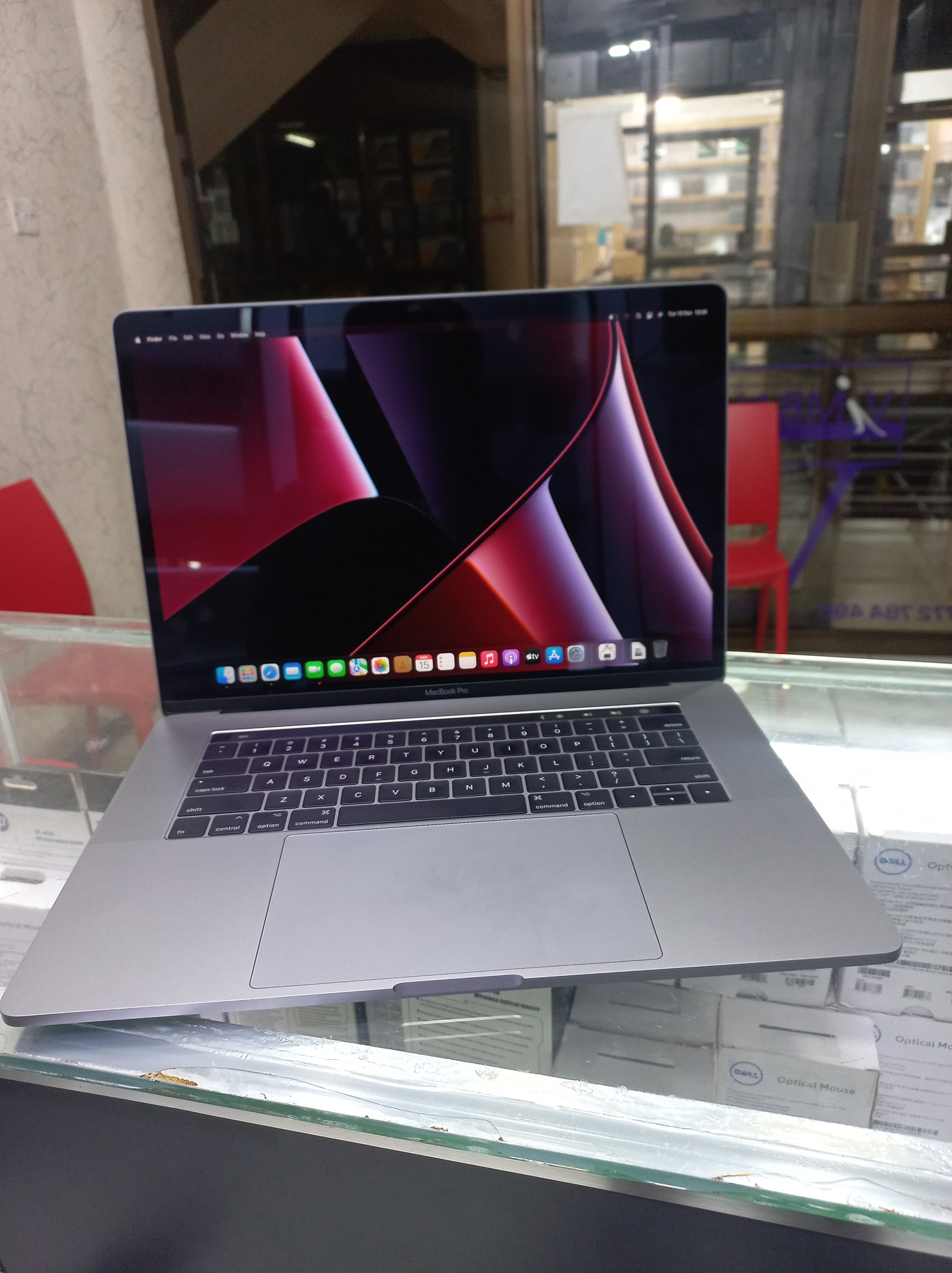 MacBook Pro corei7 2016,