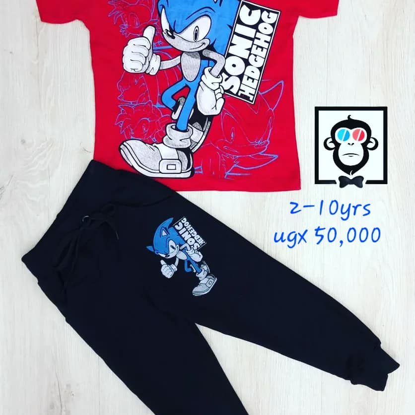 2 pcs unisex cartoon characters