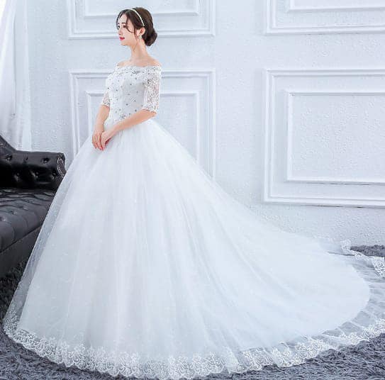 white wedding gown for hire