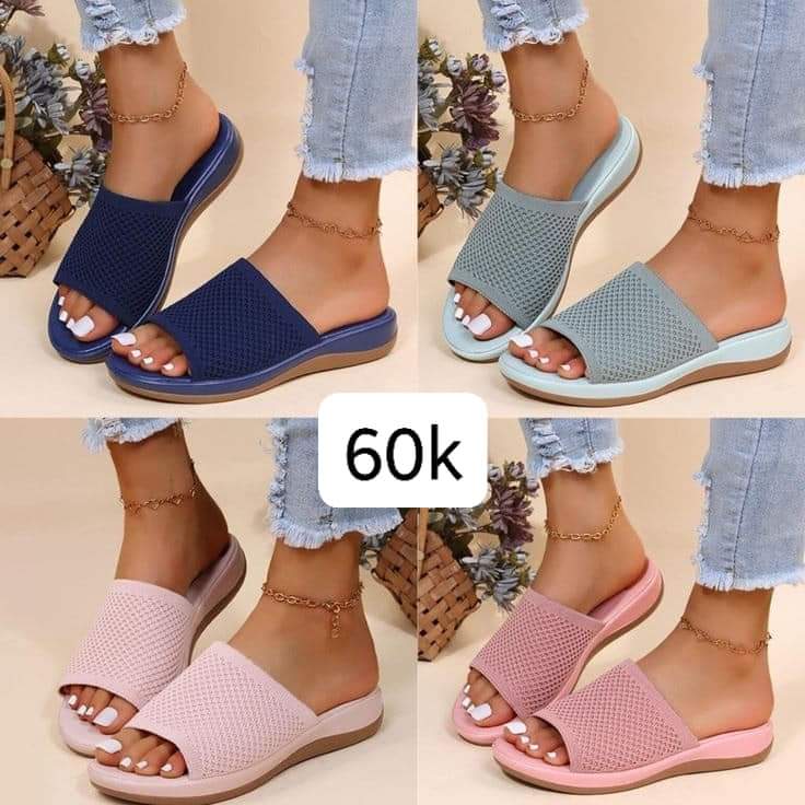 Ladies open casual shoes 