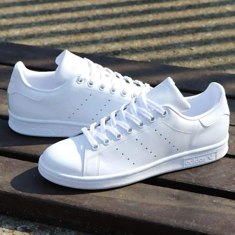 Women white sneakers 