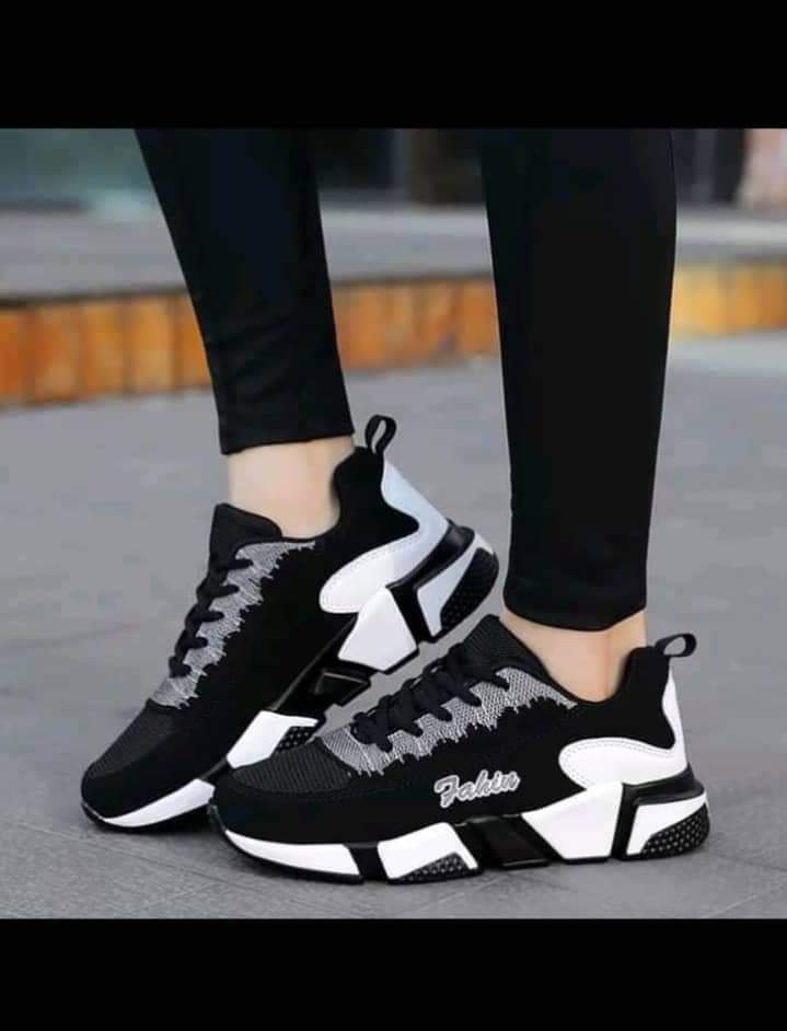 Ladies sneakers colorful 