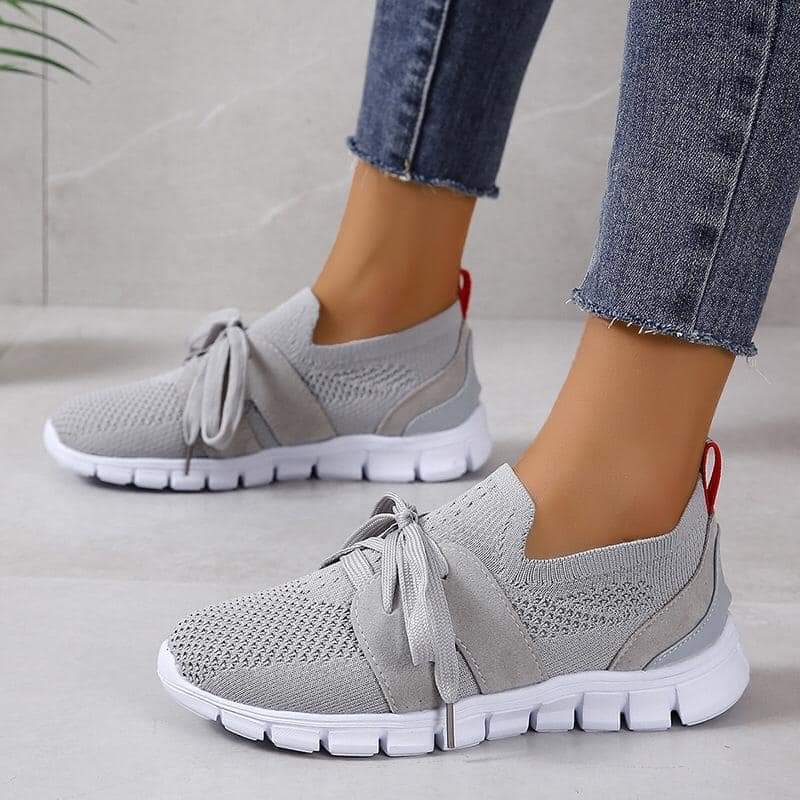 Ladies light casual shoes 