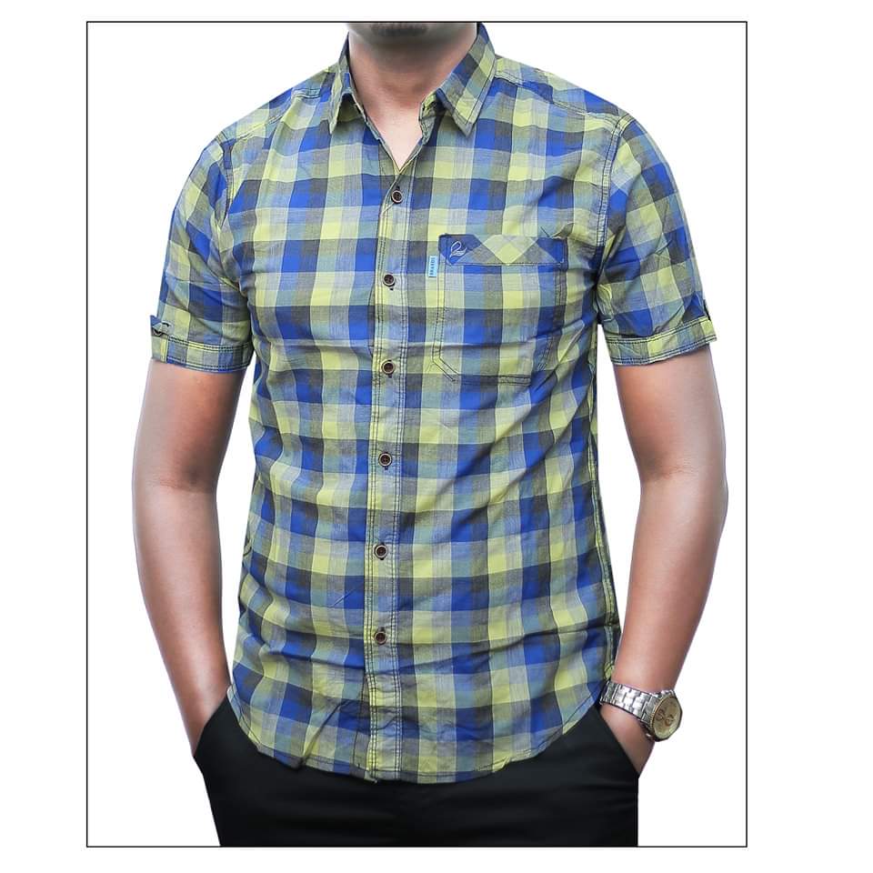 Short sleeve checked shirts