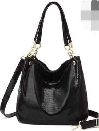 Ladies pretty shine bags