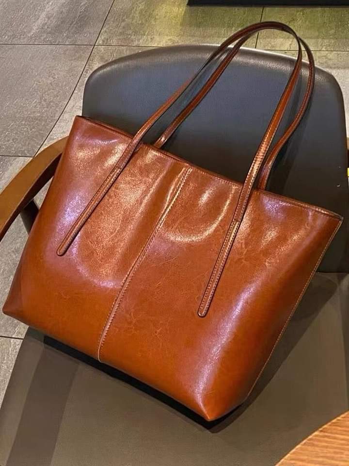 Leather bags 