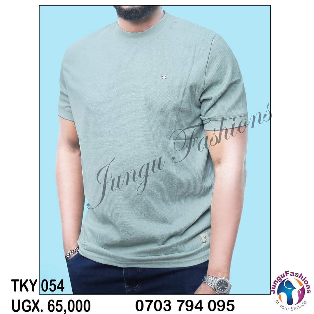 Round Neck tshirts 