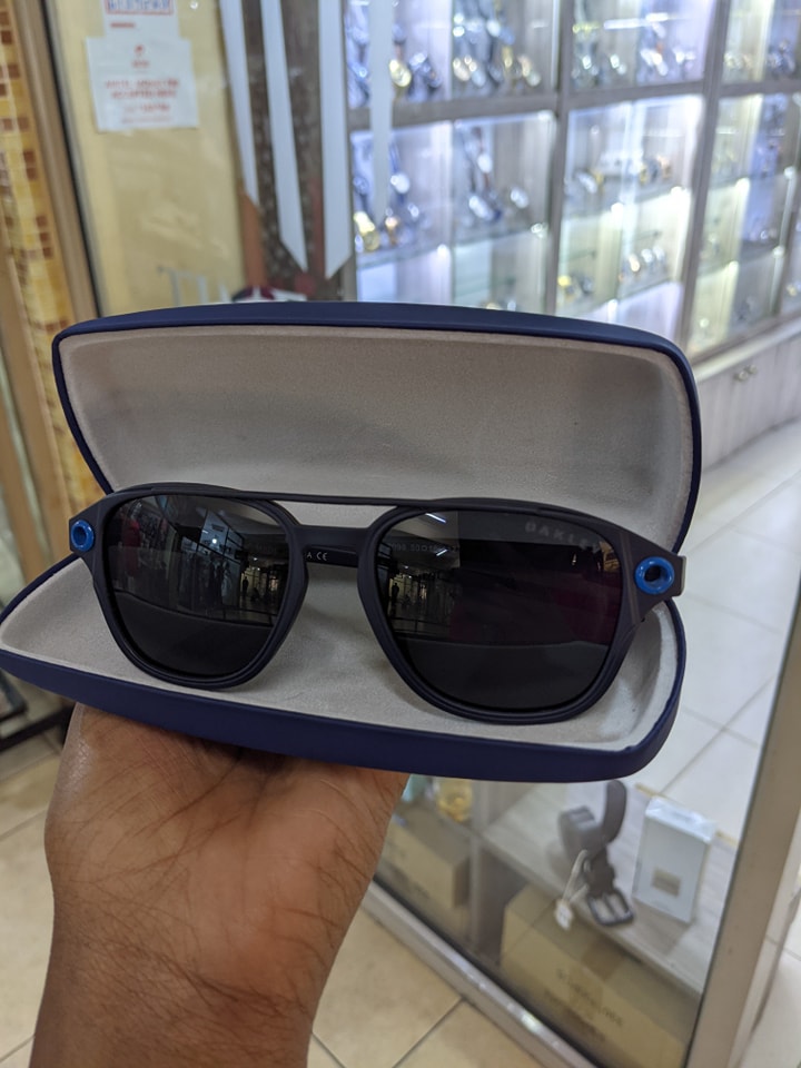 Celebrity sunglasses