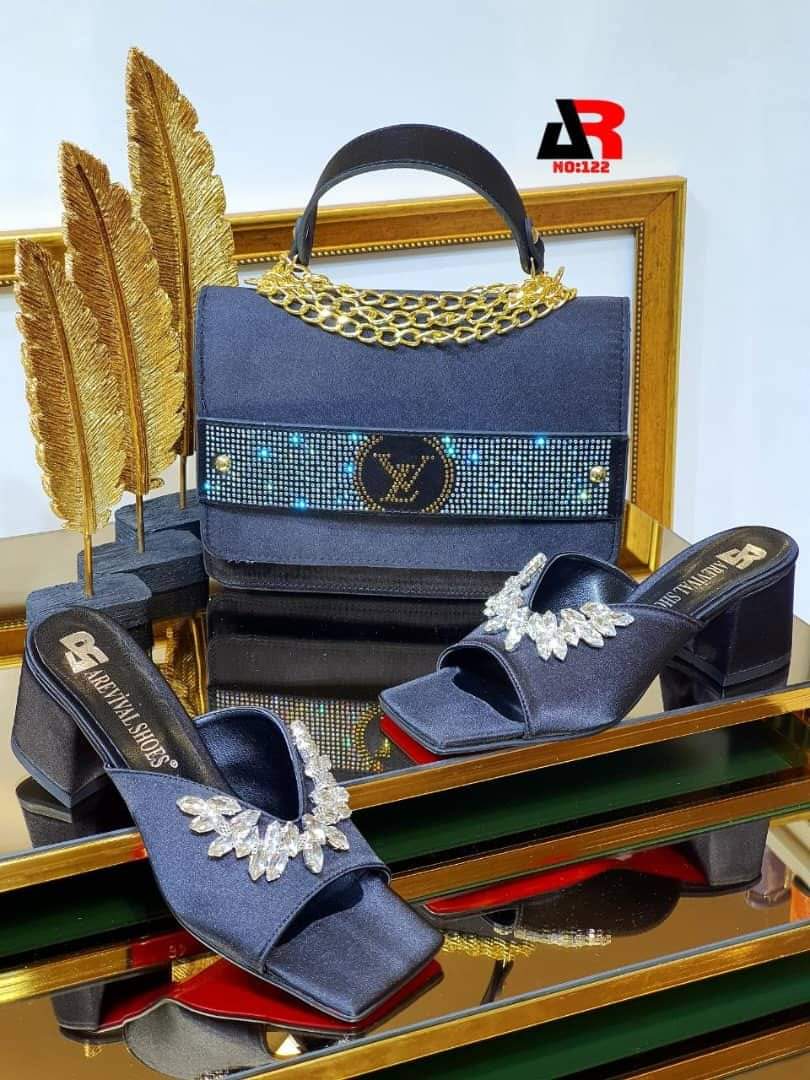 Bag with shoes set 