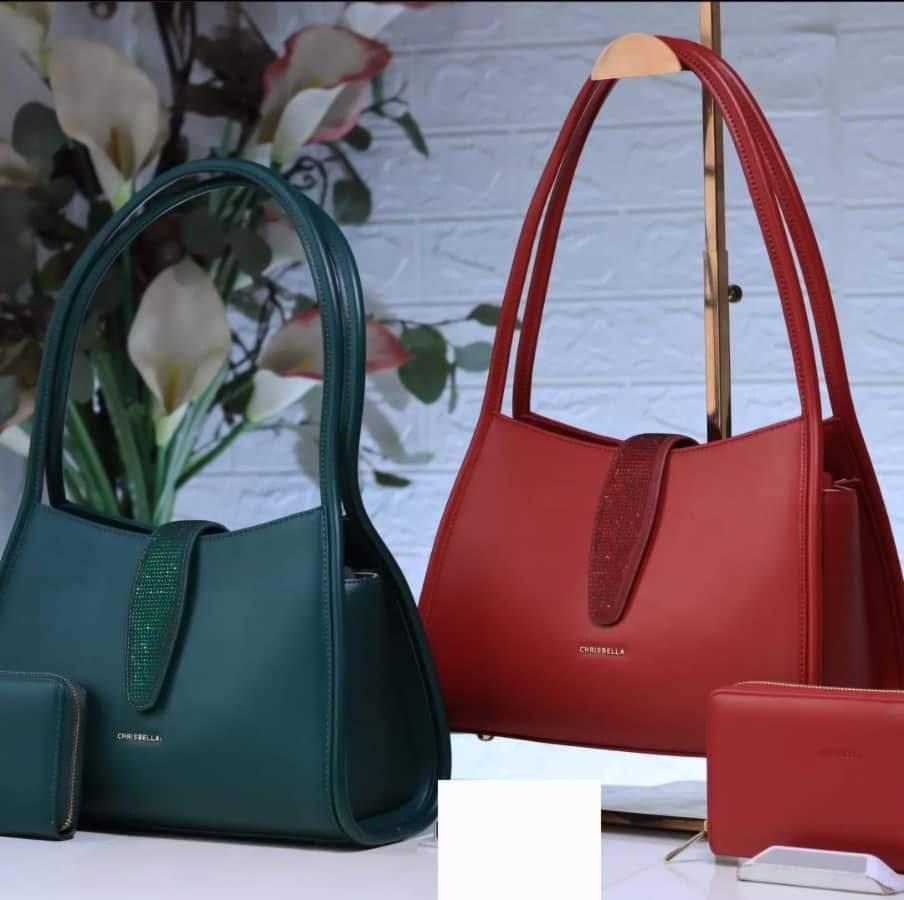 Chris Bella bags with wallets