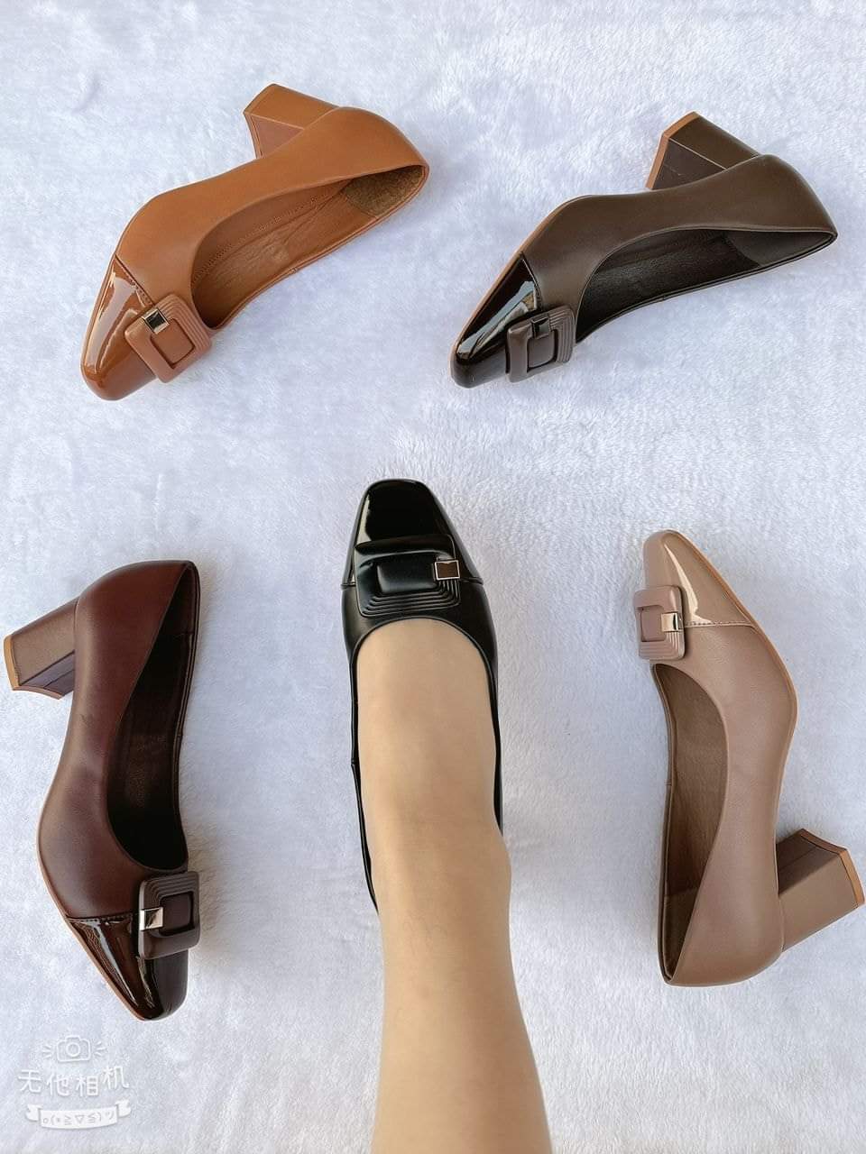 Short block heels shoes for women