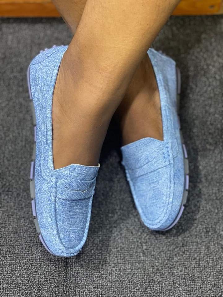 Ladies moccasins