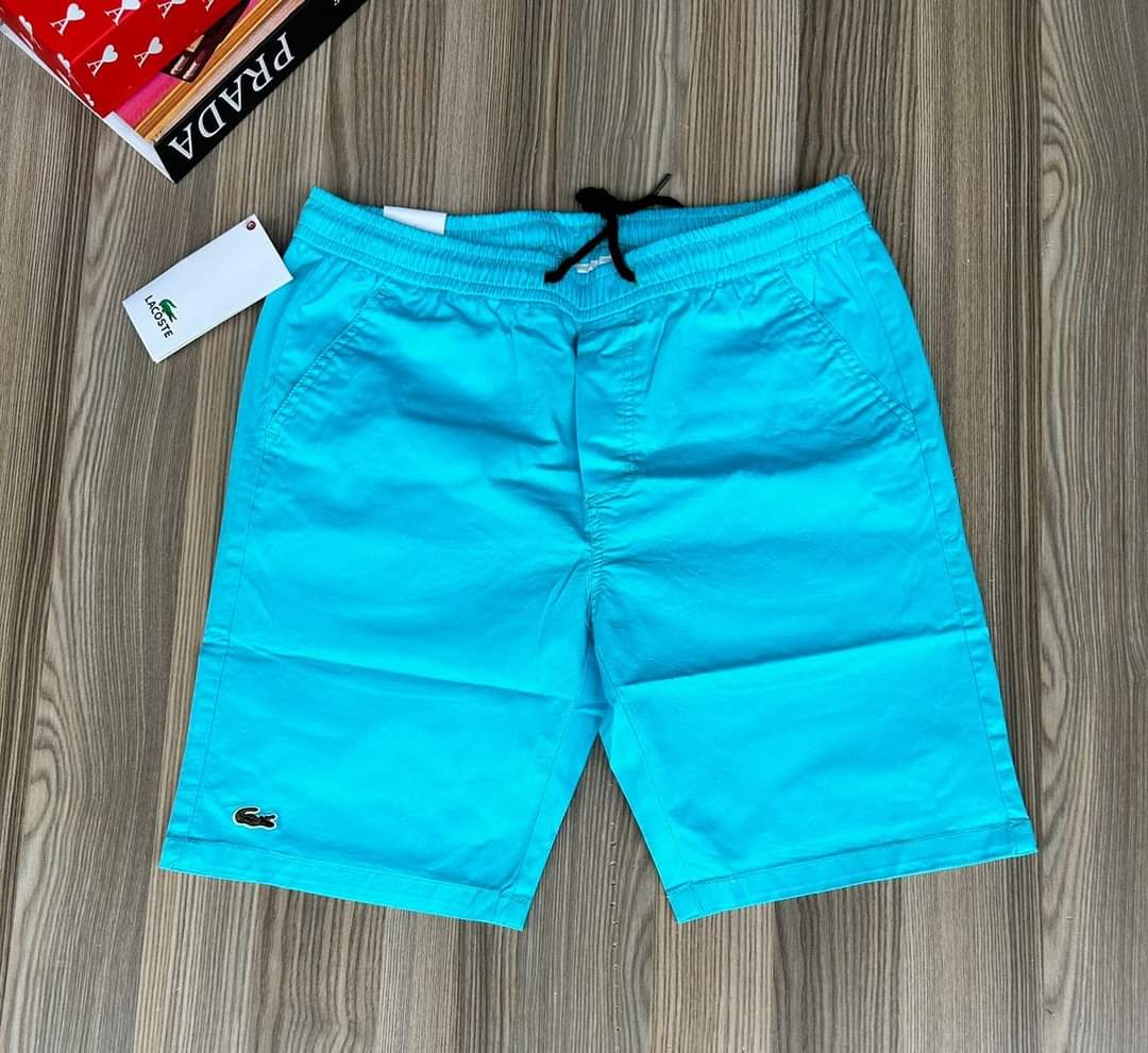 Kaki shorts