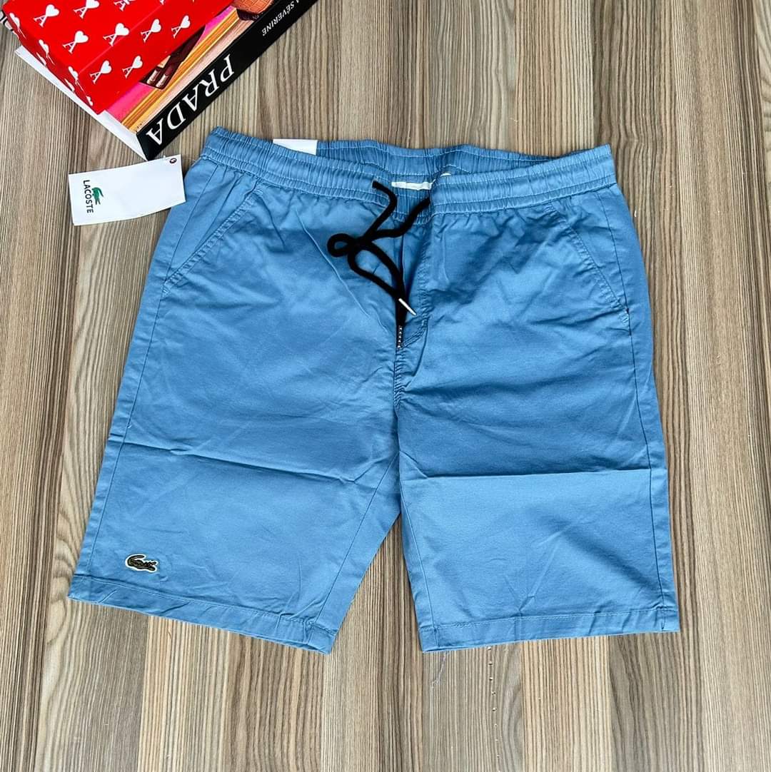 Kaki shorts