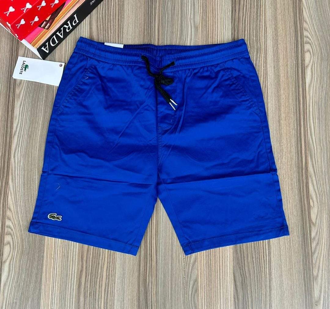 Kaki shorts