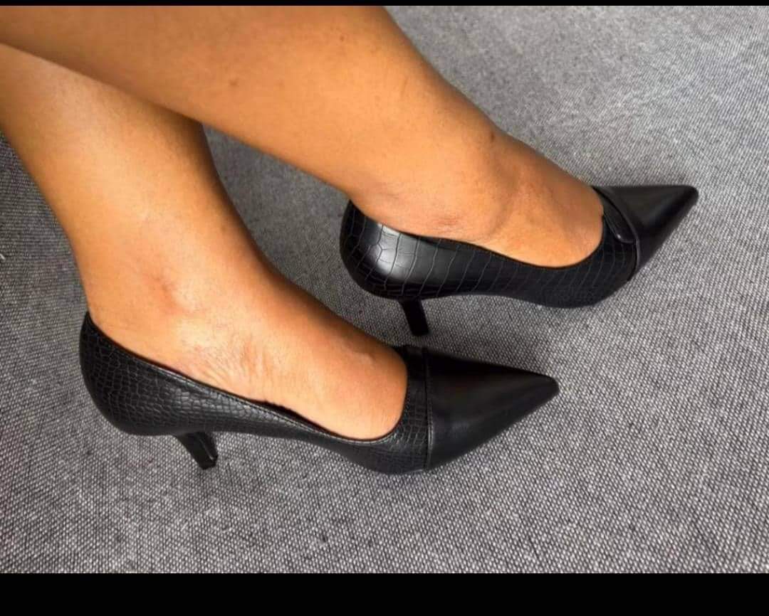 Ladies work and party simple heels