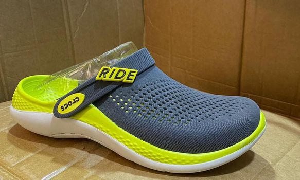 Ride crocs 