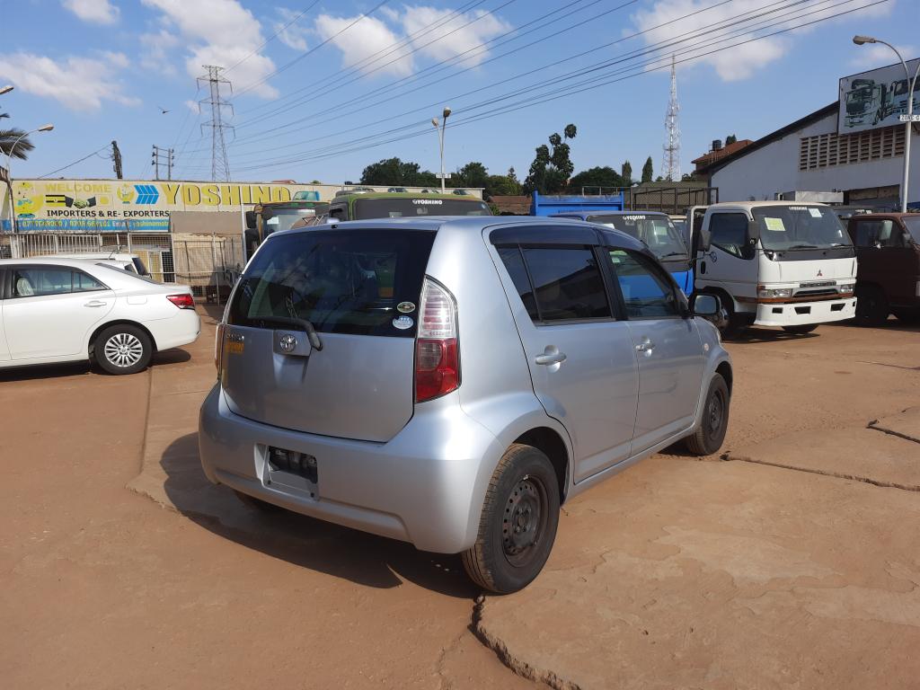 TOYOTA Passo 2010 model