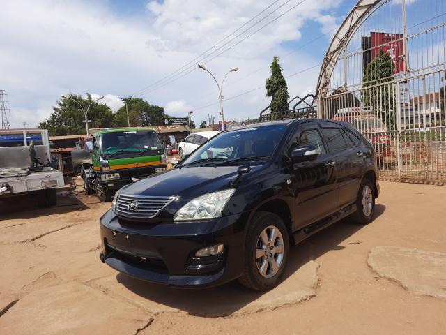 TOYOTA Harrier 2011 model