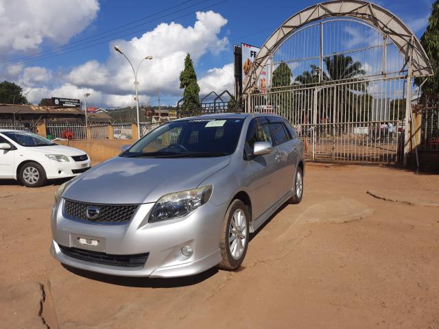 TOYOTA Corolla Fielder 2009 model