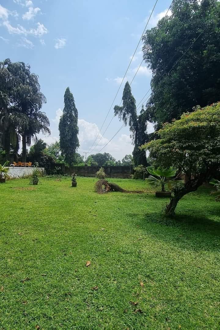 5 bedroom House for sale at Kitubulu Entebbe 