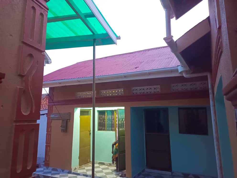 6 units for sale  at Kawempe kazo 