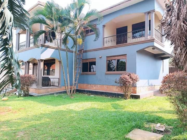 5 bedroom House for sale at Kisasi kulambiro 