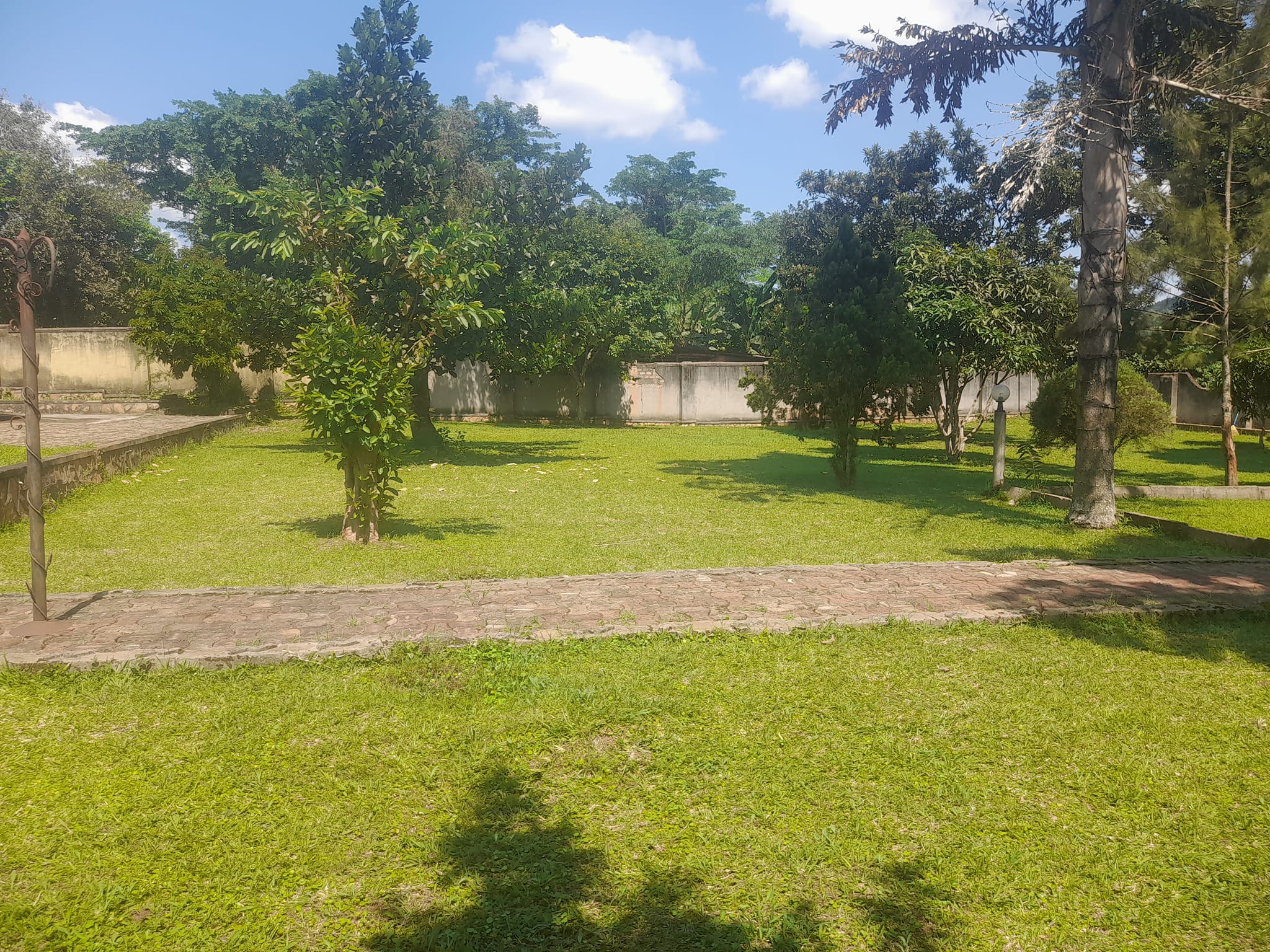 Country home for sale at Maya Bulwanyi Masaka Road