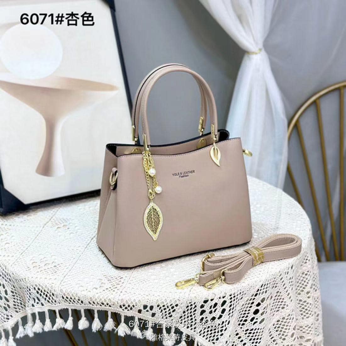 ladies handbags