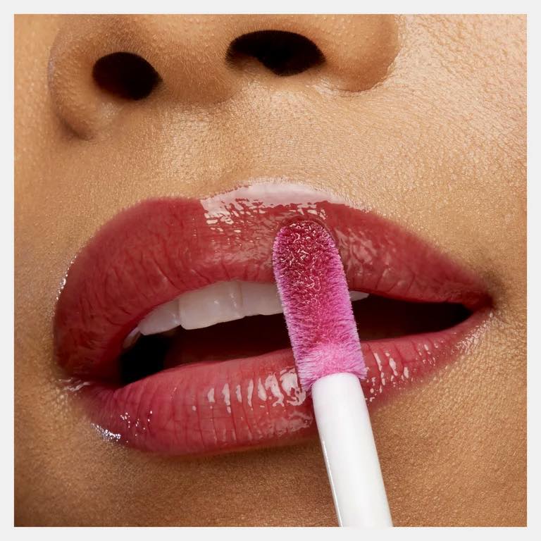 Maybelline Lifter Gloss with Hyaluronic Acid TAFFY shade