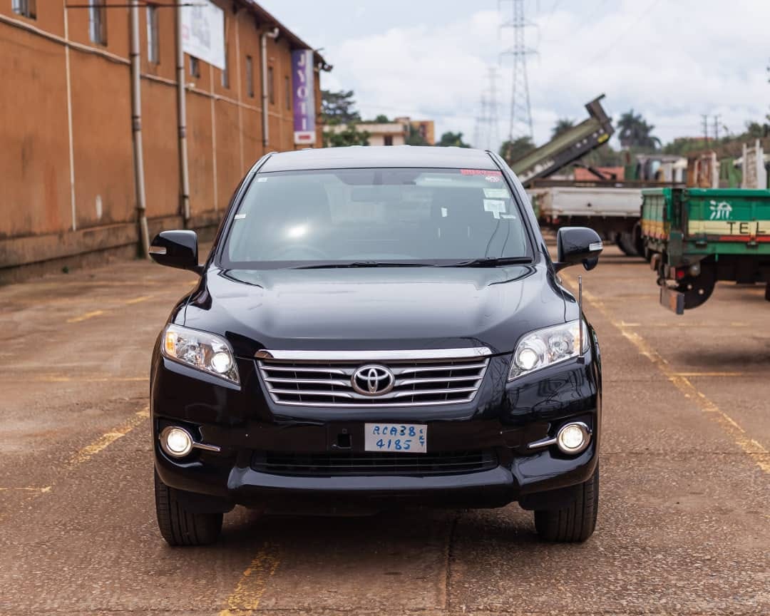 TOYOTA VANGUARD 2010MODEL