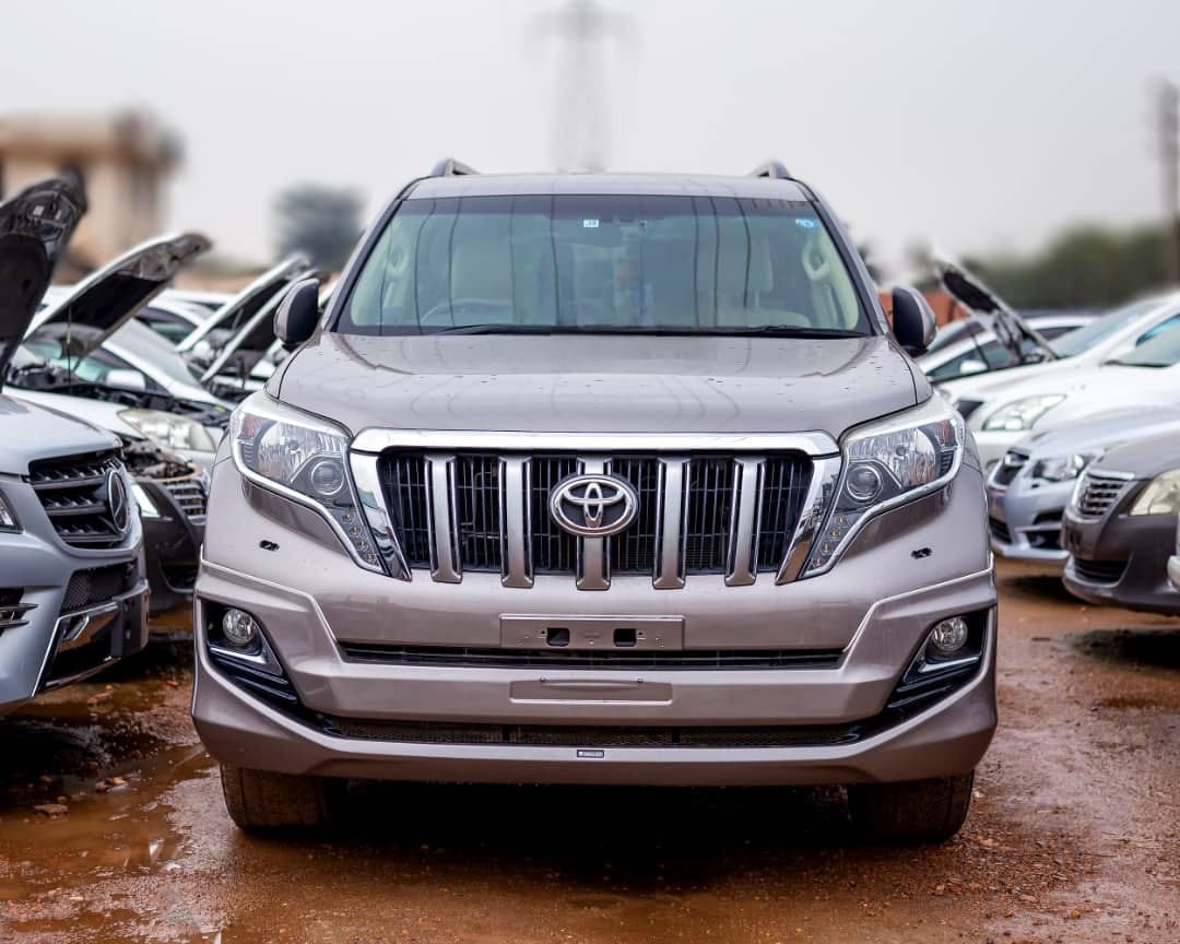 TOYOTA LANDCRUISER PRADO TX 2015MODEL. PETROL