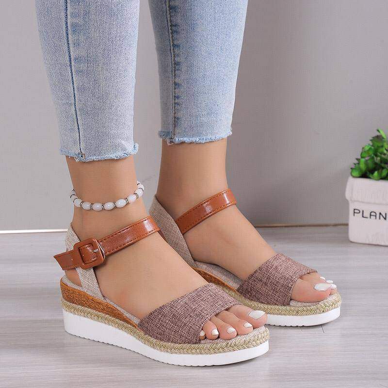 Open flat shoes for women