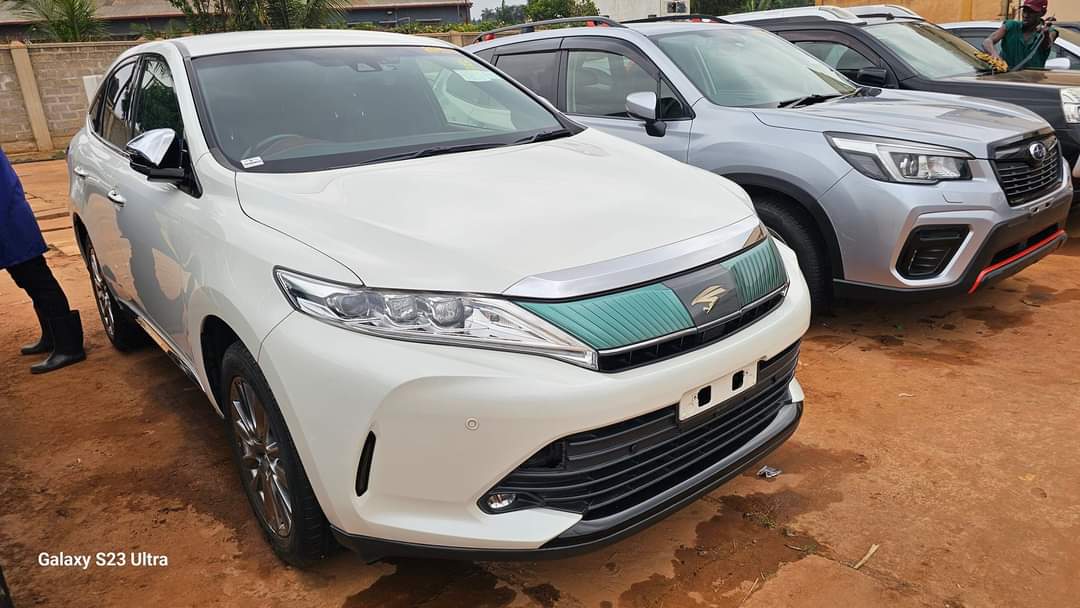 Toyota Harrier 2018 model